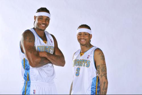 内线神塔！克塔狂砍19分18篮板，两项数据都是生涯最高（禁区巨兽！克塔轰下19+18，双项数据刷新生涯纪录）