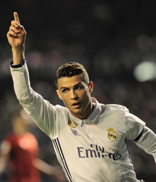 爆发冲突！火箭湖人第三阵容垃圾时间对抗后爆发冲突乱作一团（火箭VS湖人垃圾时间三阵激烈对抗酿冲突，现场一片混乱）