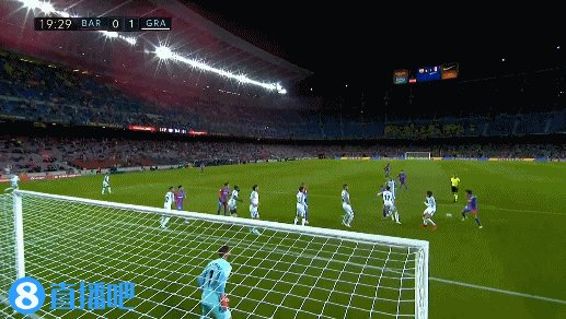 意媒：国米正在关注法兰克福的二号门将考阿-桑托斯（意媒：国米有意引进法兰克福替补门将考阿-桑托斯）