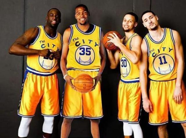 记者：萨拉赫确认不去客场踢欧冠，周末对阵海鸥回归（记者：萨拉赫确认缺席欧冠客场，周末战海鸥将复出）