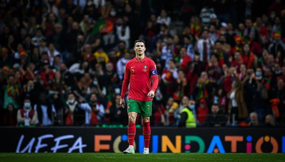 德天空：法兰克福和纽卡前锋奥苏拉达成冬窗转会口头协议（德天空称：纽卡前锋奥苏拉与法兰克福已就冬窗转会达成口头一致）