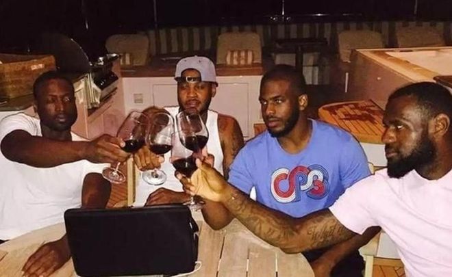 今夜无球队直通！美加墨世界杯已30支队伍晋级：欧洲区3席（今夜无人直接出线！2026美加墨世界杯已有30队晋级，欧洲区3席）