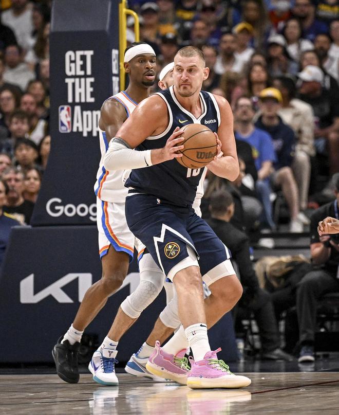 U18国足11月集训名单：魏祥鑫入选，海外球员谢初筠在列（U18国足11月集训阵容发布：魏祥鑫上榜，海外球员谢初筠入围）